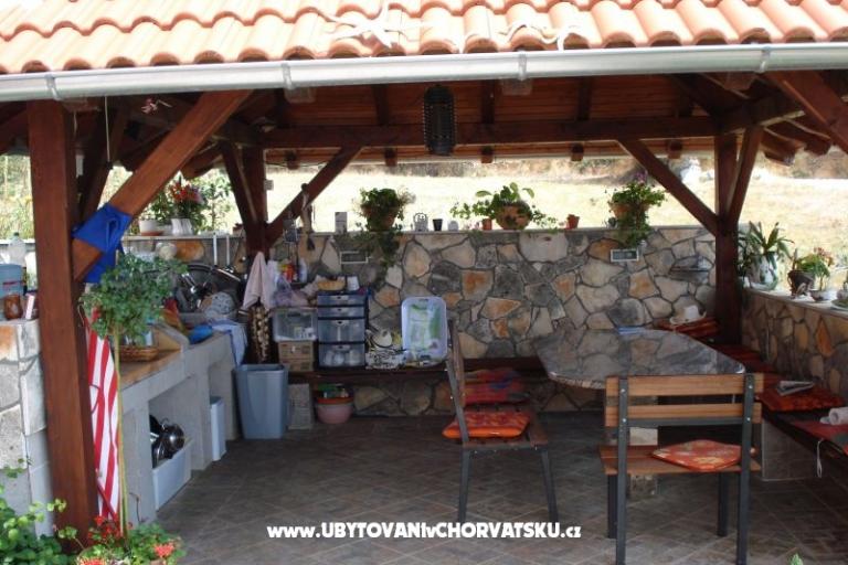 Apartmani Ivan i Zeljka Pakostane – foto 18