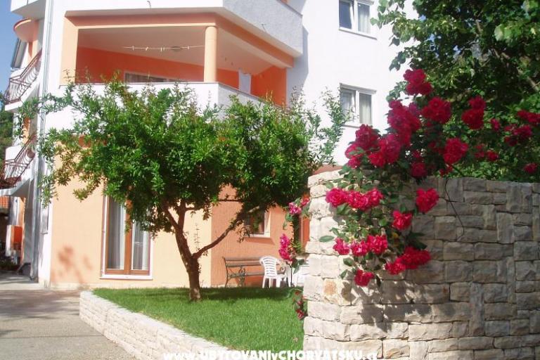 Apartmani Lorena – foto 2