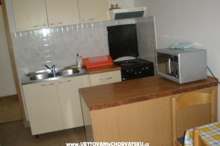 Apartmani Nakić – foto 15
