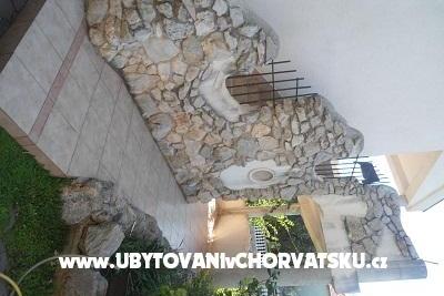 Apartmani Paula &amp; Karla  – foto 12