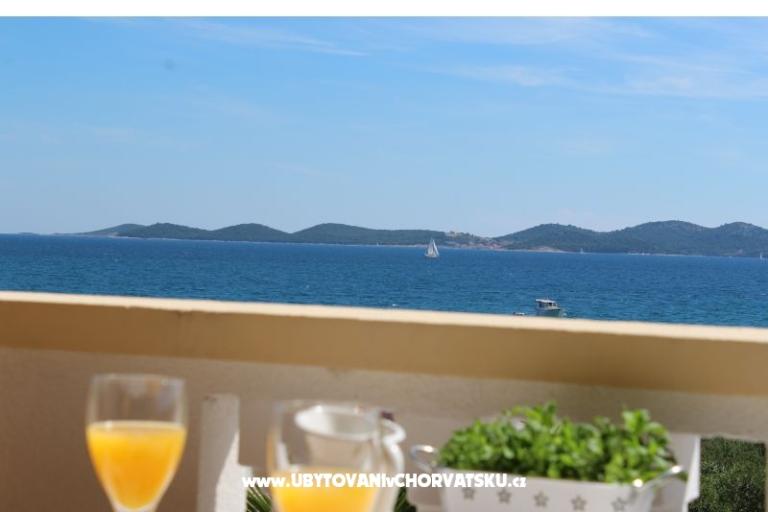 Apartmani Luka Pakoštane – foto 2