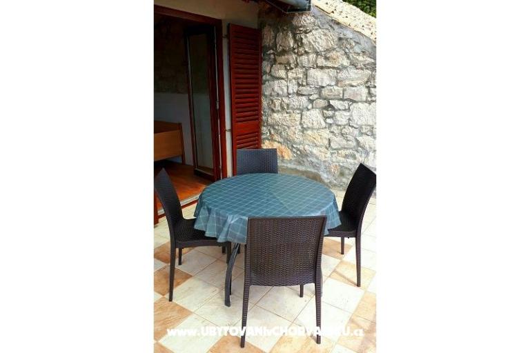 Kamena kuća Porat – foto 10