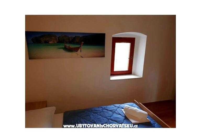 Kamena kuća Porat – foto 5