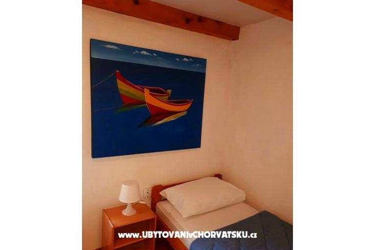 Kamena kuća Porat – foto 6