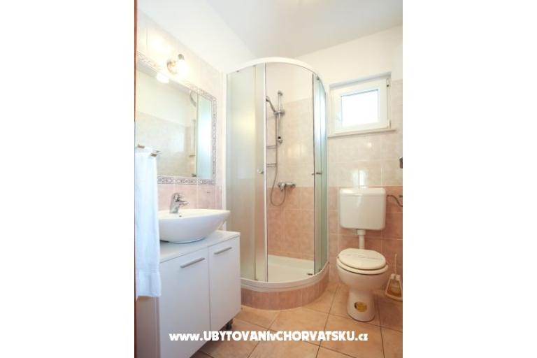 Pakoštane Apartmani Di-Ana – foto 11