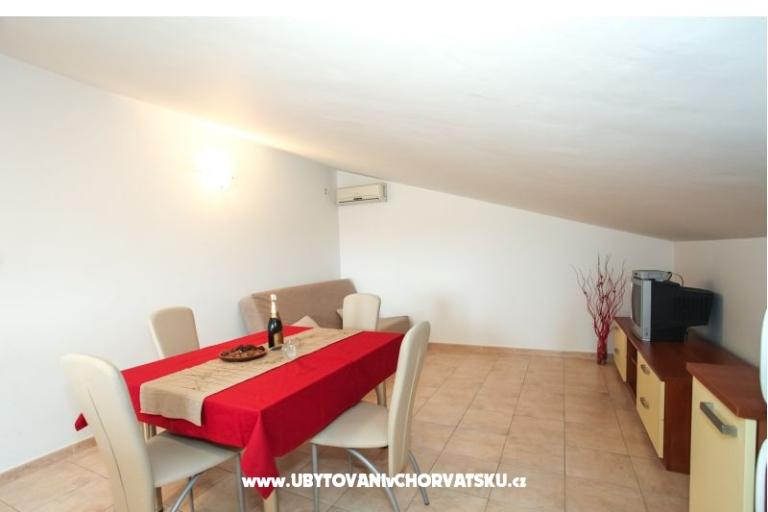 Pakoštane Apartmani Di-Ana – foto 13