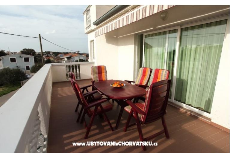 Pakoštane Apartmani Di-Ana – foto 9