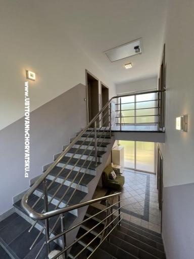 Apartmani sa bazenom Villa Julia 3  – foto 18