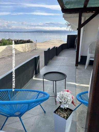 Holiday Kuća first row to the sea – foto 5