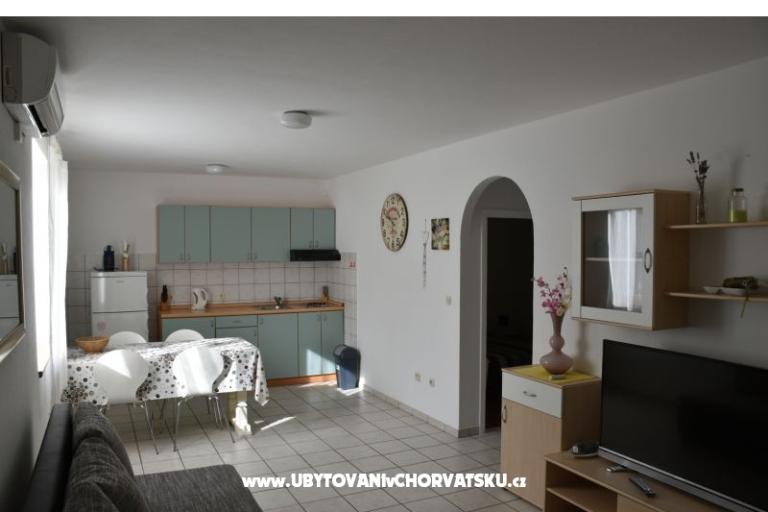 Apartmani Villa  Antonija  – foto 2