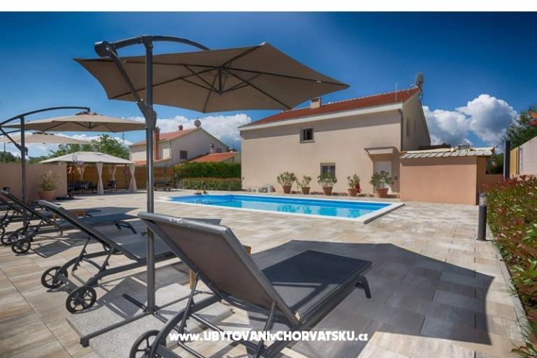  Kuća sa bazenom - Villa Marijana  – foto 3