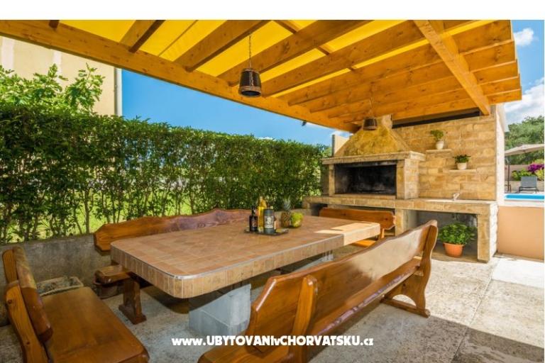  Kuća sa bazenom - Villa Marijana  – foto 7