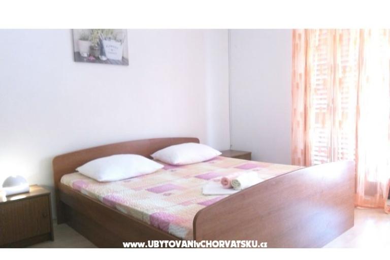 Apartmani Andrijana Pirovac – foto 10