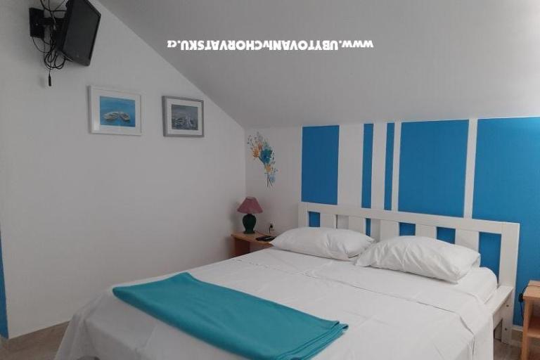 Apartmani Lana Pirovac – foto 12