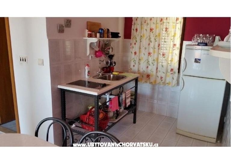 Apartmani Dražena Podgora – foto 15