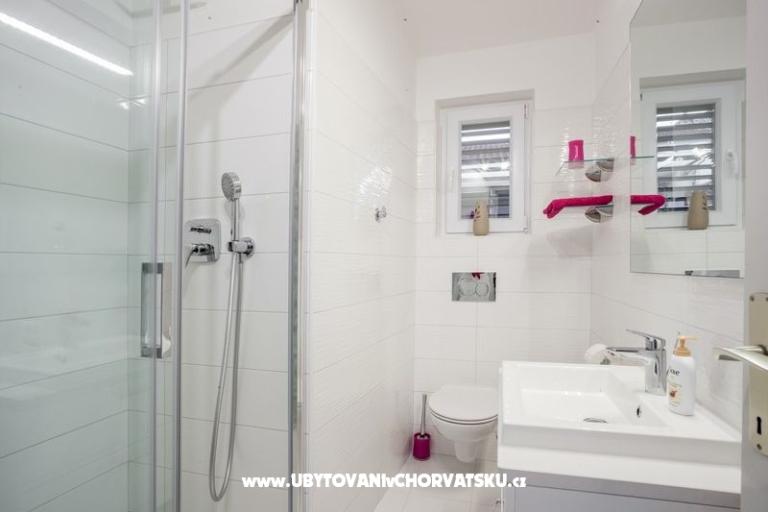 Apartmani Ivandić Podgora – foto 9