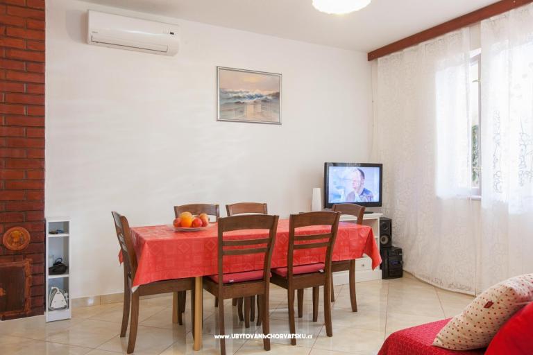 Apartmani TRI cvita – foto 6