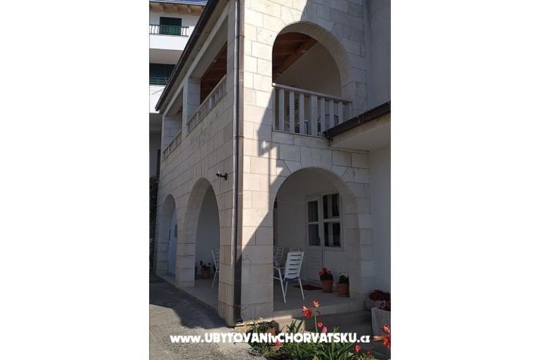 Apartmani Iva Podgora – foto 9