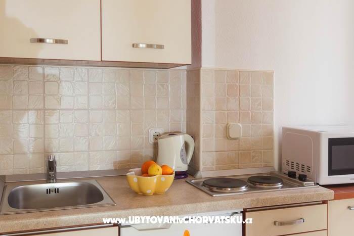 Apartmani Niko Podgora – foto 10