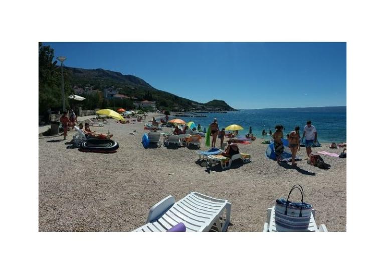 Apartmani s bazenom Cvita/Podstrana – foto 18