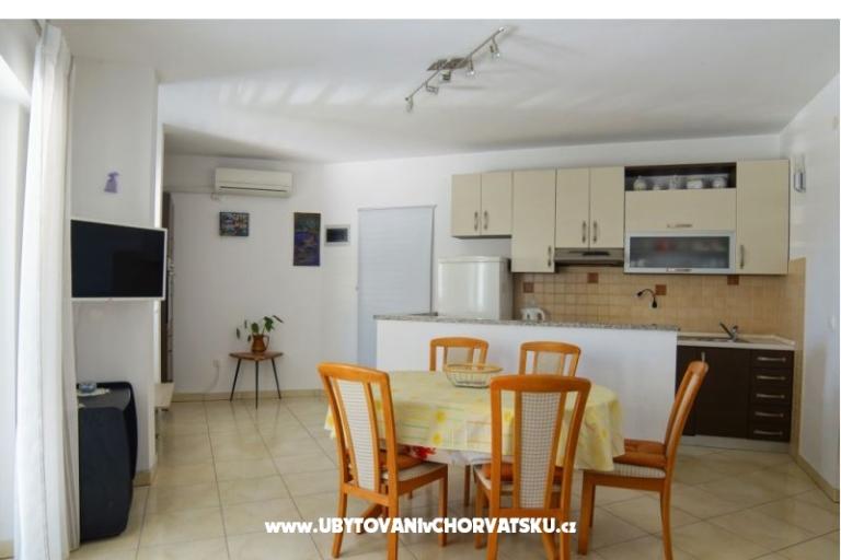 Apartmani Nena – foto 13
