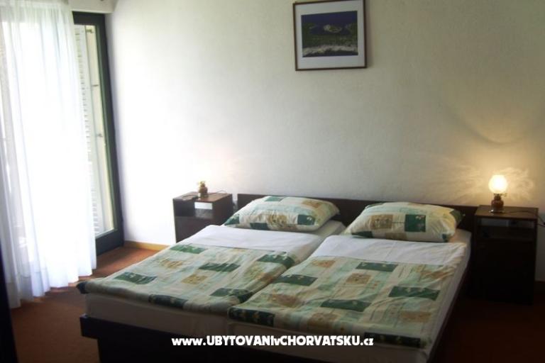 Villa with garden – foto 4