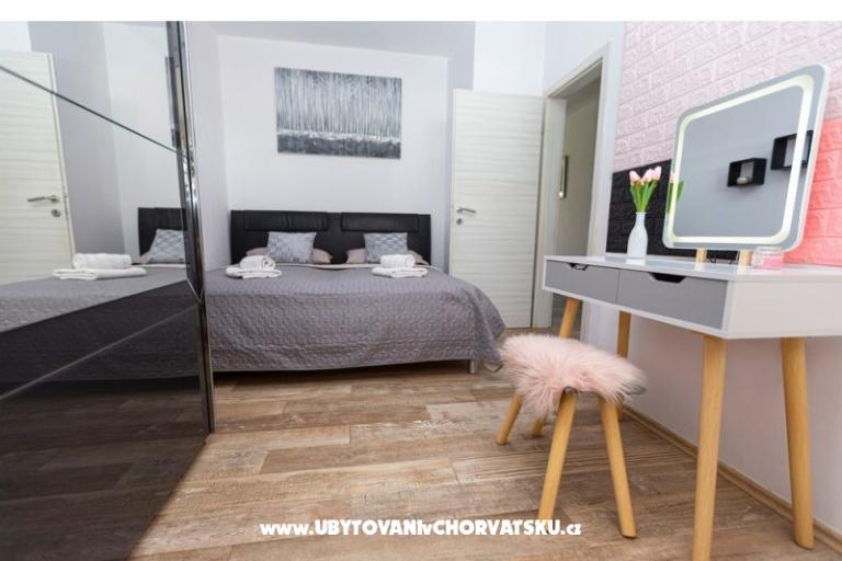 Apartman lux with garden – foto 7