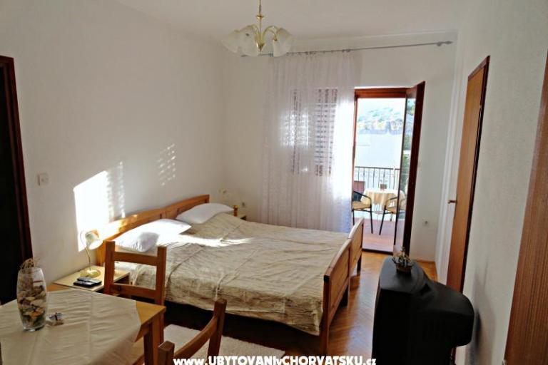 Apartmani Knežević Podstrana – foto 4