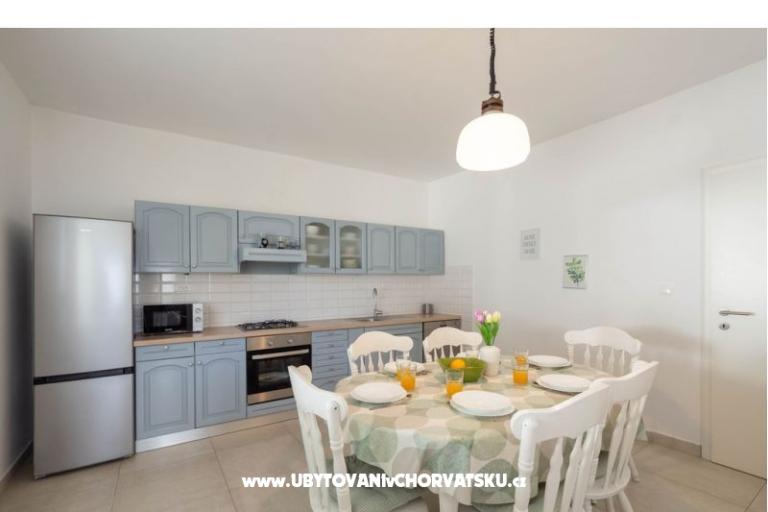 Villa Marante sa bazenom – foto 8