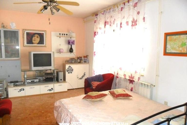 Apartmani Tomi – foto 9