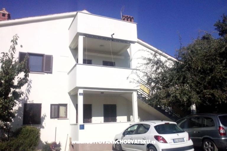 Apartmani Karmen Poreč – foto 16