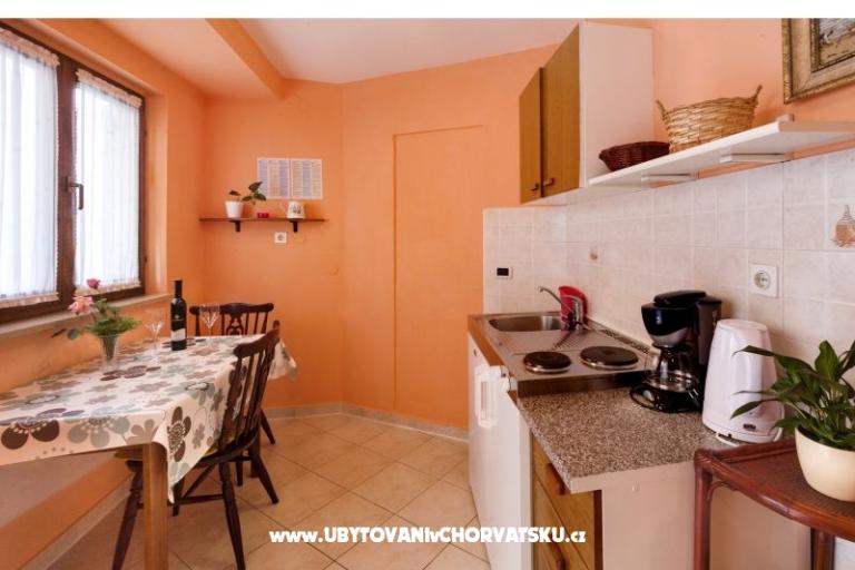 Apartmani Brle – foto 15