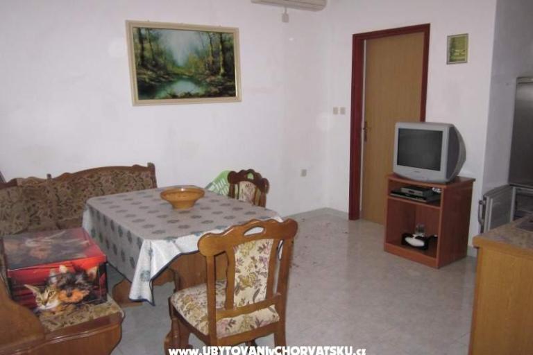 Apartmani KRAMAR – foto 10