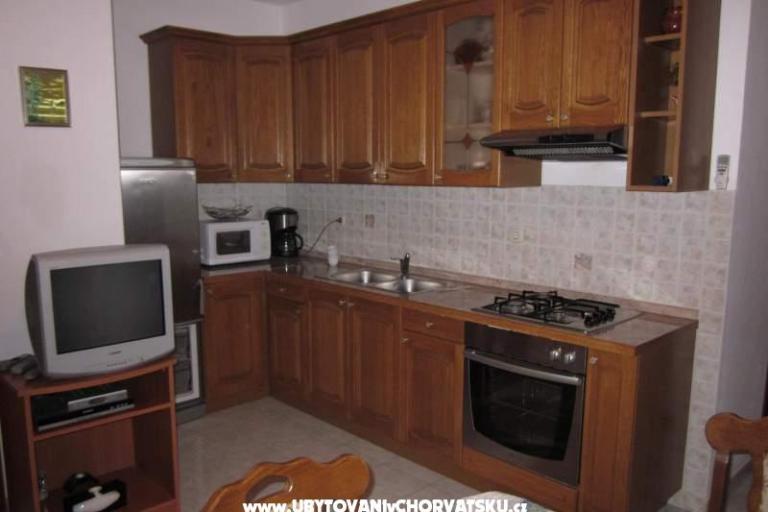 Apartmani KRAMAR – foto 11
