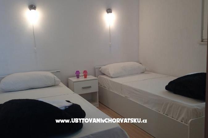 Apartmani 7 m od mora – foto 7