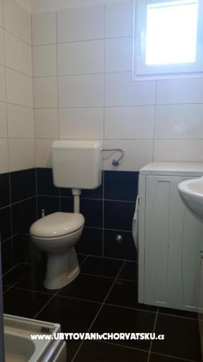 Apartmani 7 m od mora – foto 8