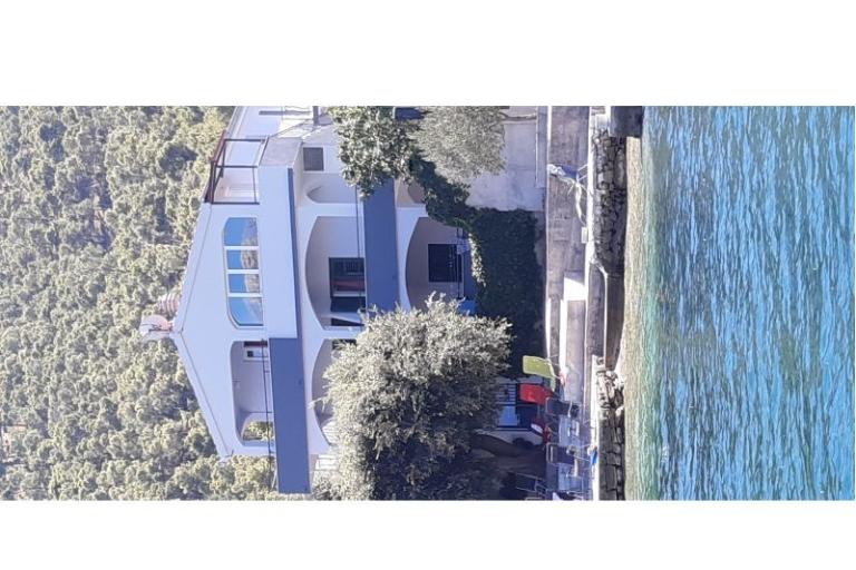 Apartmani 10 metara od mora – foto 14