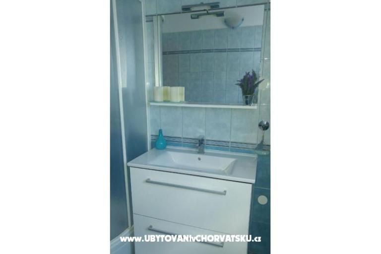 Apartmani TONĆI I IRIS*** – foto 23