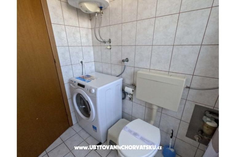 Apartman uz more i plažu – foto 32