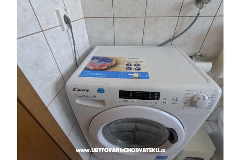 Apartman uz more i plažu – foto 33
