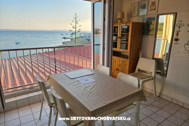 Apartman uz more i plažu – foto 8