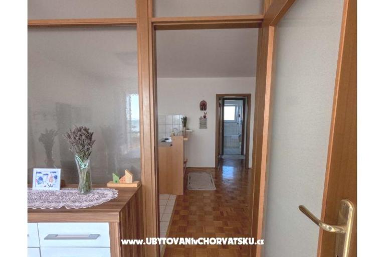 Apartman uz more i plažu – foto 9