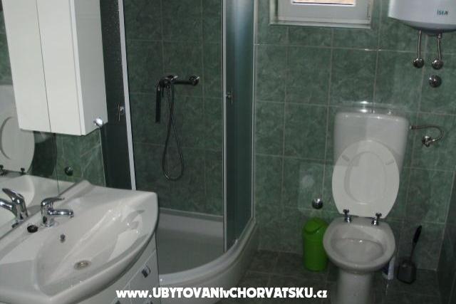 Apartmani Angelo sa bazenom – foto 5