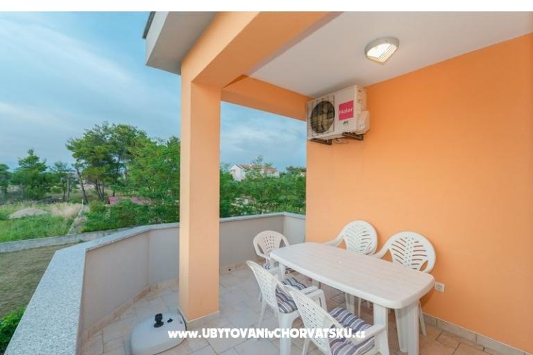 Apartmani Dora – foto 11