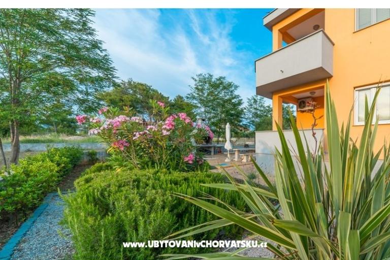 Apartmani Dora – foto 12
