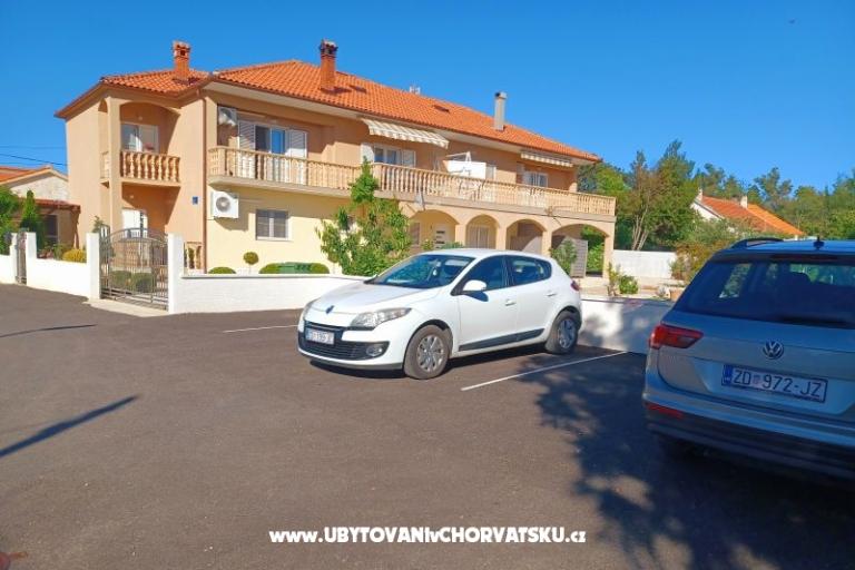 Apartmani Lantana – foto 2