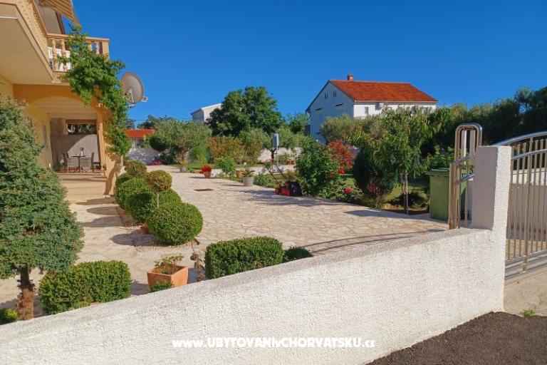 Apartmani Lantana – foto 8
