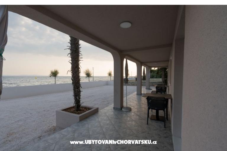 Sandrea Apartmani – foto 8