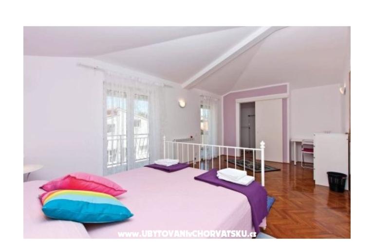 Family house sa bazenom – foto 7