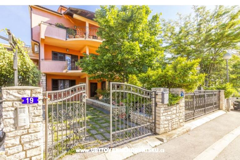 Apartmani Perunika – foto 2
